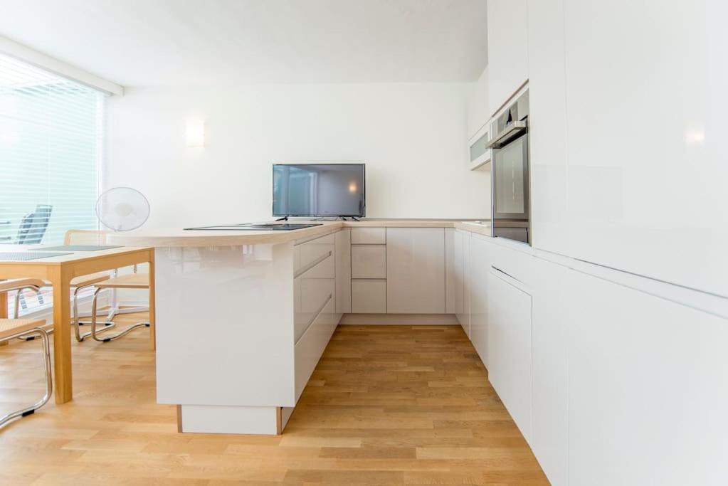 Modernes, Sonniges Appartement Im Herzen Von Duesseldorf Exteriér fotografie
