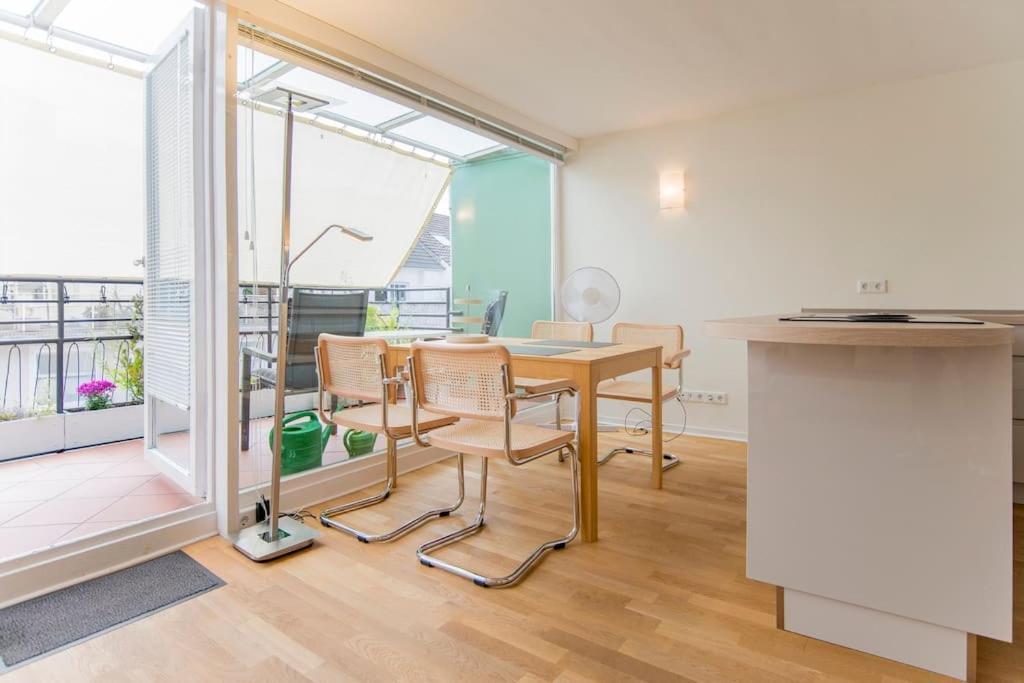 Modernes, Sonniges Appartement Im Herzen Von Duesseldorf Exteriér fotografie